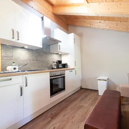 Haus Ludwig Alpenkraehe *
