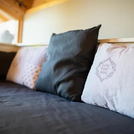 Haus Ludwig Alpenkraehe * جارمش بارتنكيرشن